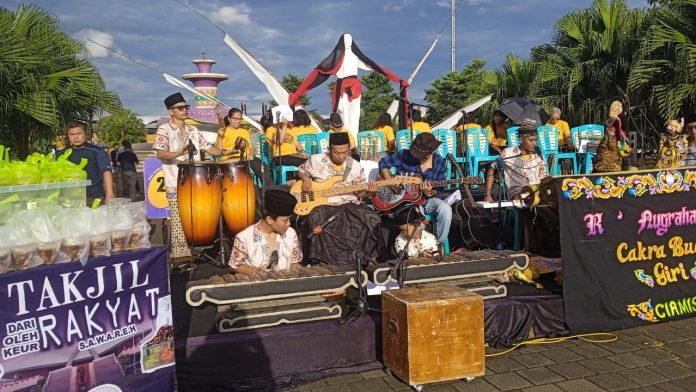 Harmoni Seni