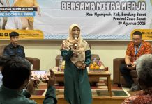 Sosialisasi di KBB, DPR RI dan BKKBN Tekankan Peran Keluarga Wujudkan Indonesia Emas 2045 Peran Keluarga Wujudkan Indonesia