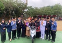Konsisten Pilah Sampah Selama 3 Tahun, Warga Ciamis Dapat Hadiah Sepeda Motor Pemenang Menabung Sampah
